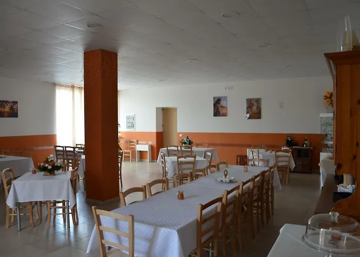 Lucia לינה וארוחת בוקר